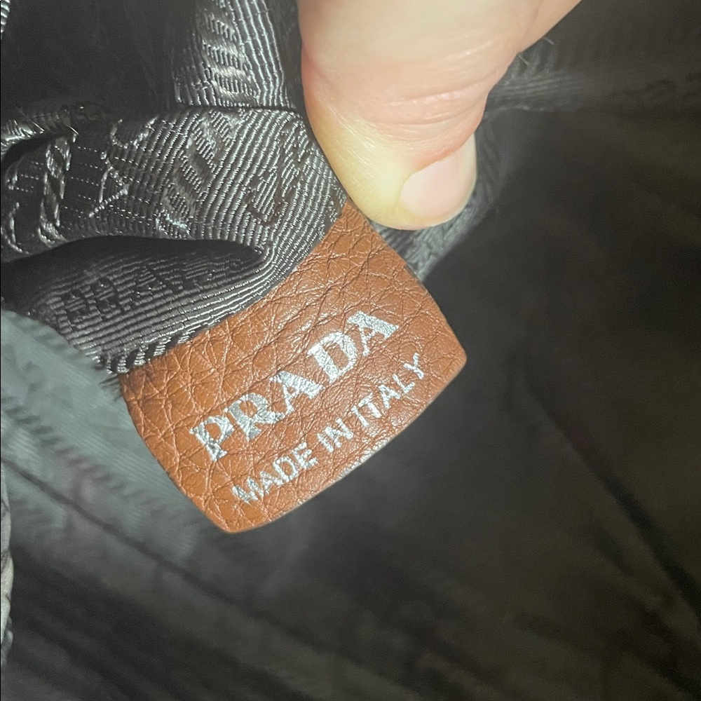 PRADA leather Vitello bag - Picture 7 of 13
